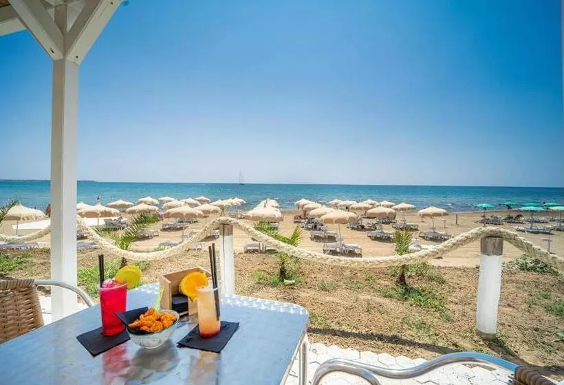 Le Castella Resort & Beach