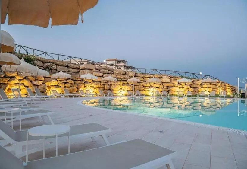 Le Castella Resort & Beach
