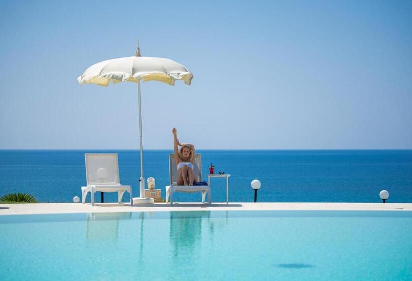 Le Castella Resort & Beach