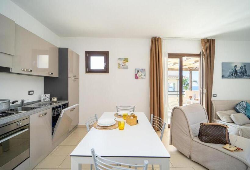 Le Castella Resort & Beach