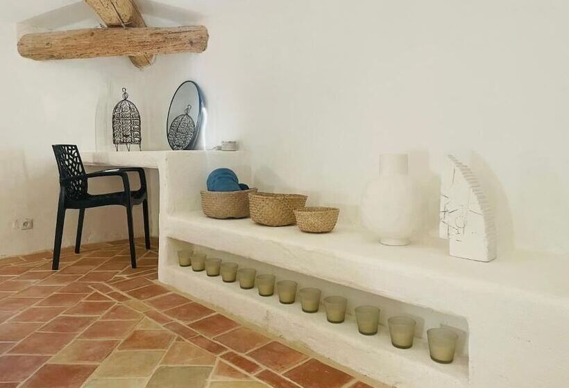 פנסיון La Bastide