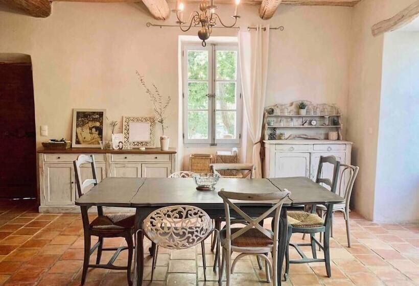 פנסיון La Bastide