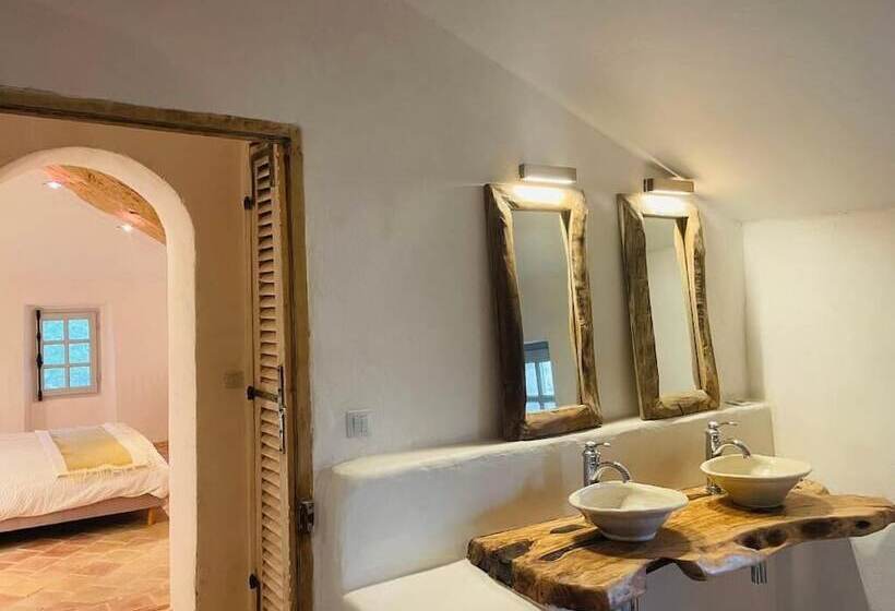 פנסיון La Bastide