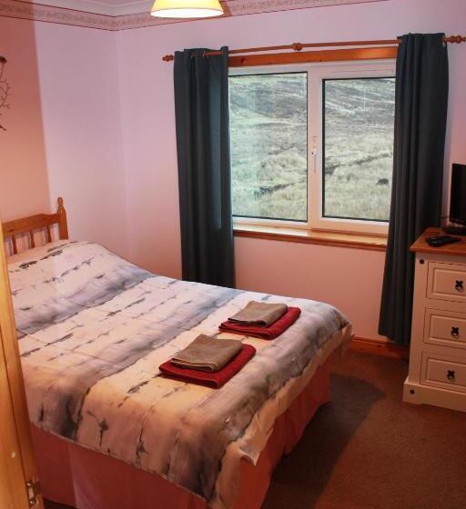 Aamiaismajoitus (B&B) 73 Westend, Balallan, Isle Of Lewis