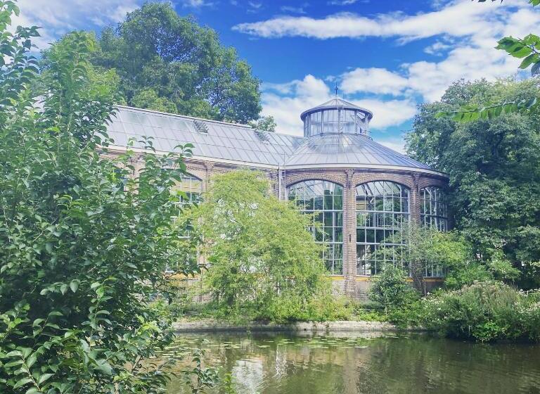 تختخواب و صبحانه Amstel Boutique Studio