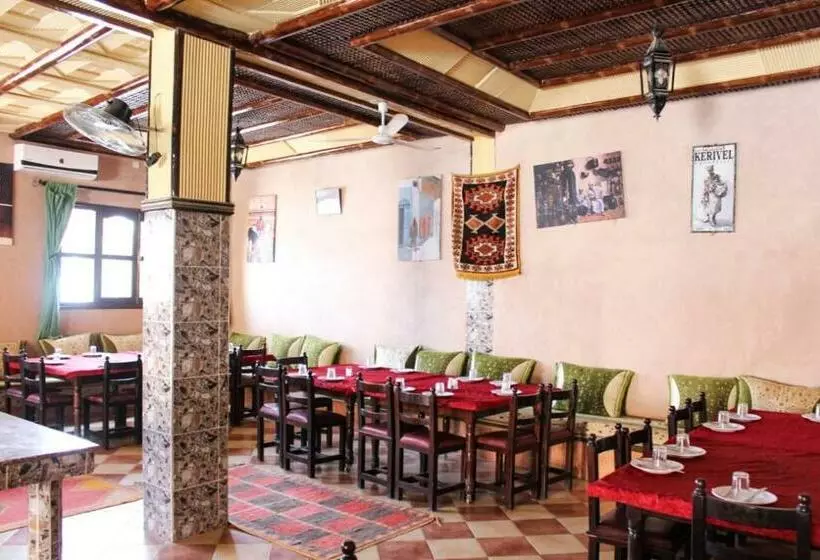 Aamiaismajoitus (B&B) La Rose De Sable