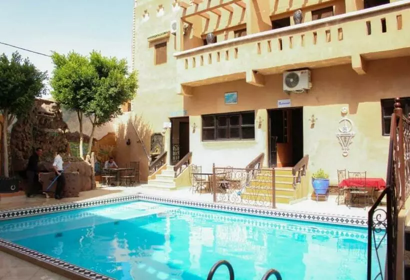 Aamiaismajoitus (B&B) La Rose De Sable