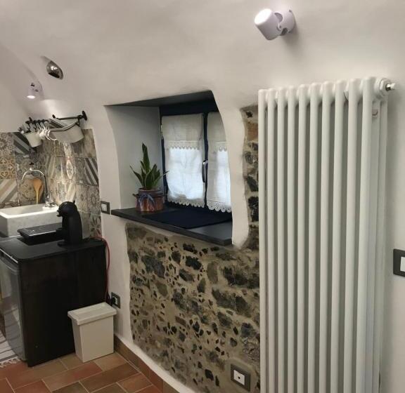 مبيت وإفطار Le Ciappe Castelbianco Terra Citr 9020 Beb 0003