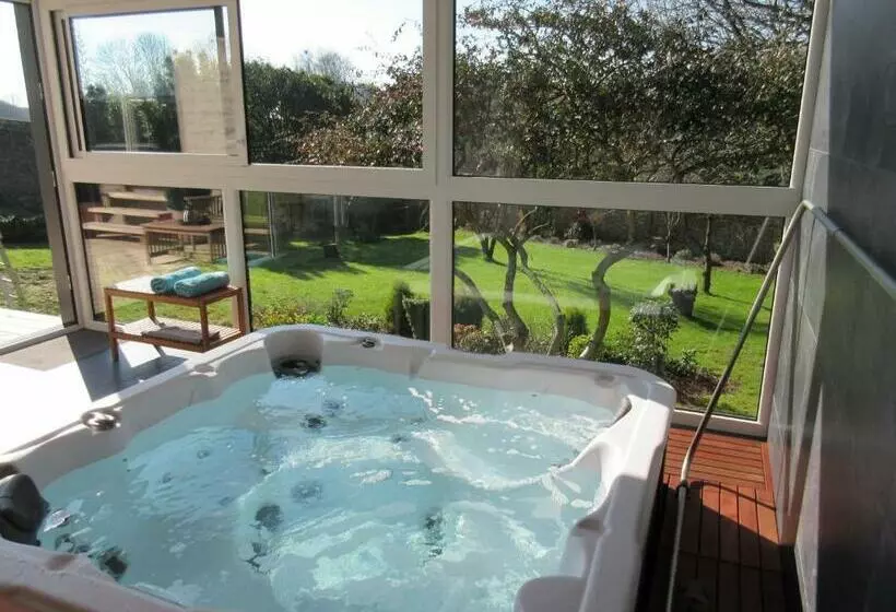 Aamiaismajoitus (B&B) Le Vieux Couvent & Spa