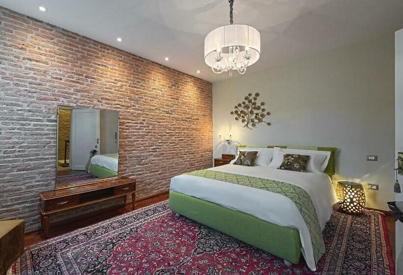 پانسیون 28 Alla Rotonda