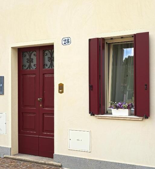 پانسیون 28 Alla Rotonda