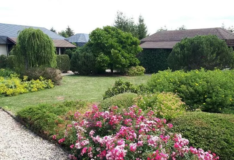 Majatalo Areál Pauli