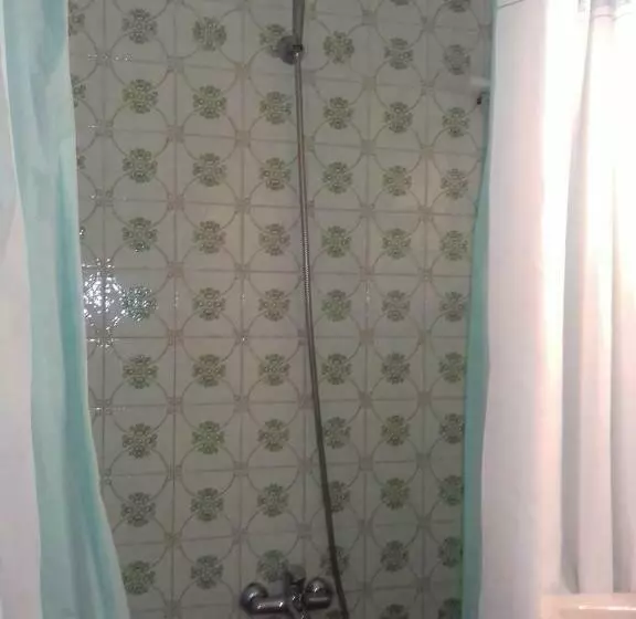 پانسیون Comfortable House Center