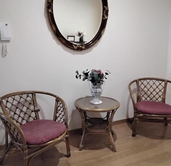 膳宿费 Green House