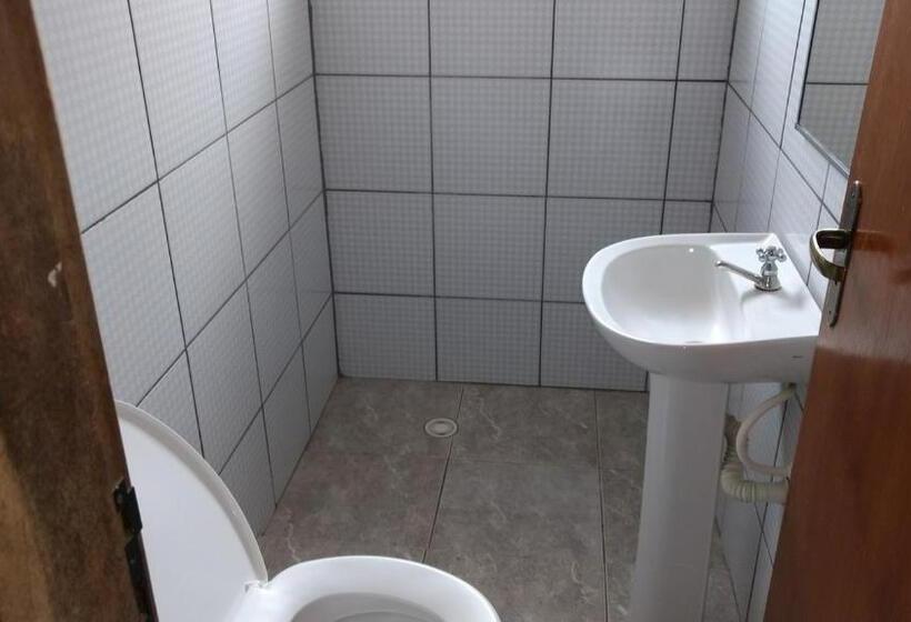 پانسیون Pousada Familiar Morada Do Rapha