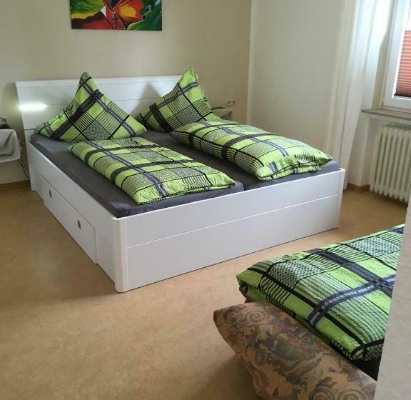 Pensione Töff   Töff