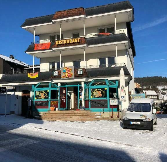 Pensione Töff   Töff