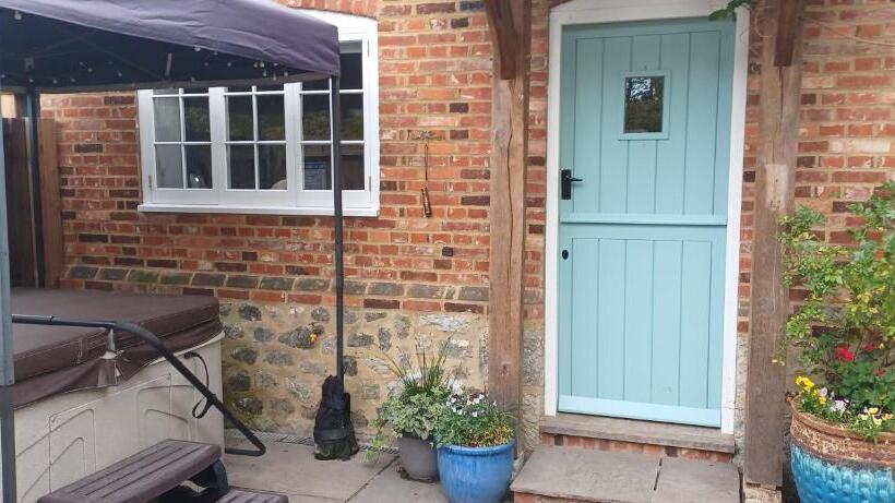 פנסיון The Annexe With Hot Tub