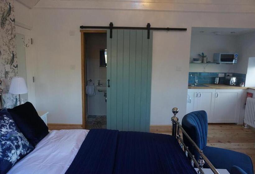 פנסיון The Annexe With Hot Tub