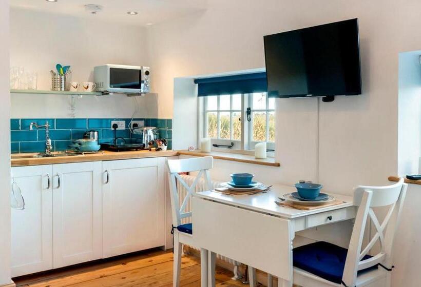 פנסיון The Annexe With Hot Tub