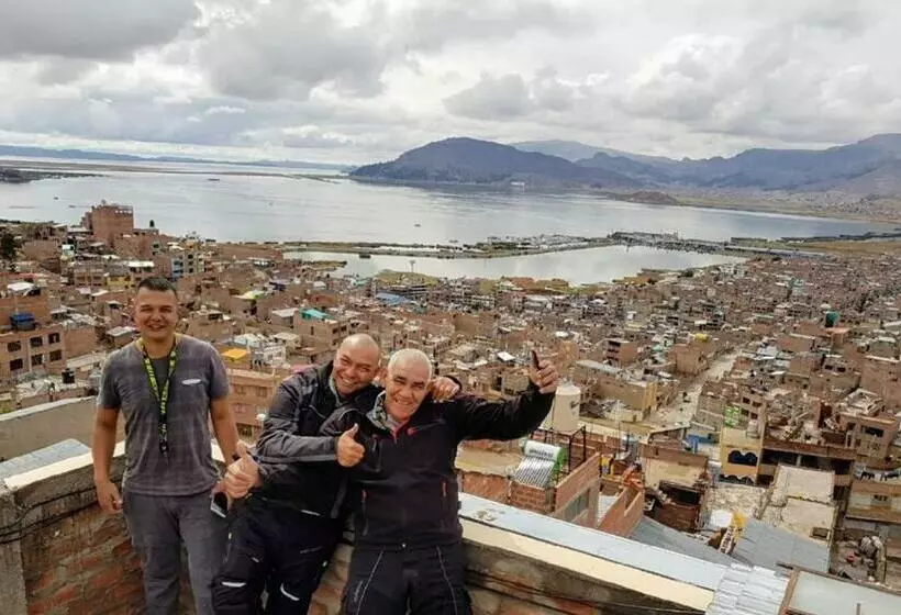 هاستل Wisny Inn