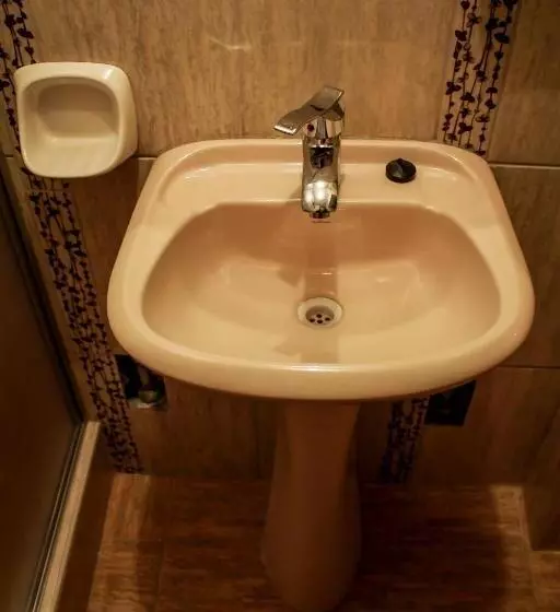 هاستل Wisny Inn