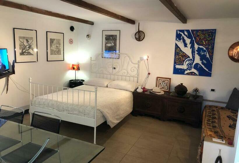 تختخواب و صبحانه App Spiaggia Bianca