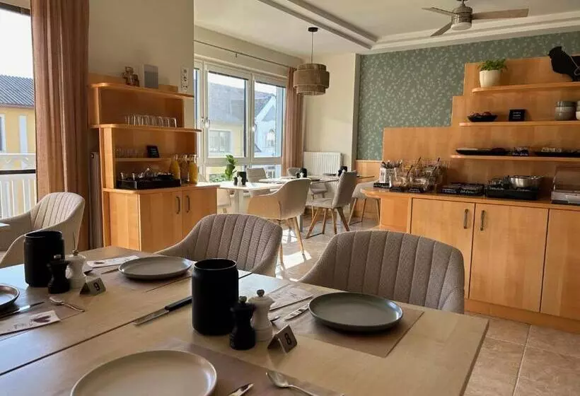 Aamiaismajoitus (B&B) Haus Renée