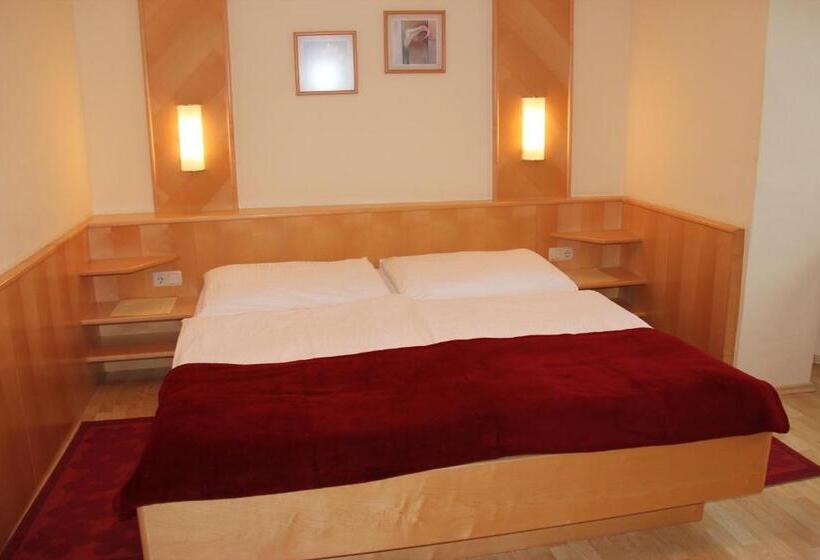 Bed and Breakfast Haus Renée