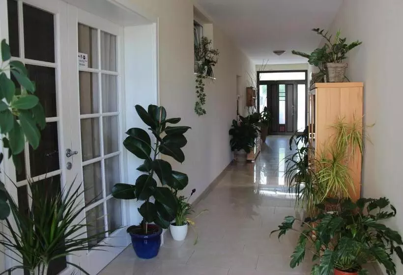 Aamiaismajoitus (B&B) Haus Renée