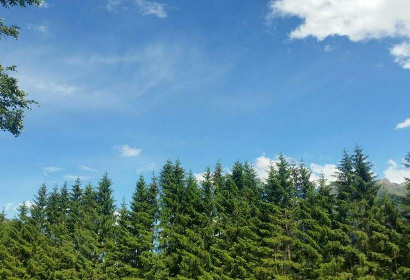 Bhome Gästehaus B&b / Apartments