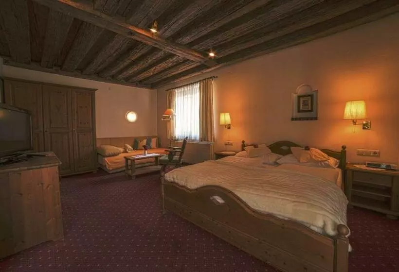 Bhome Gästehaus B&b / Apartments