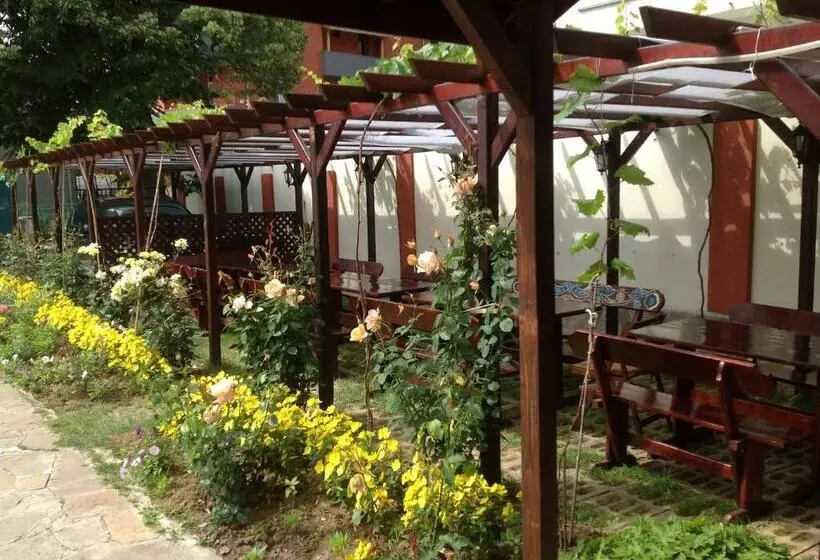 Condo Hotel Valentina