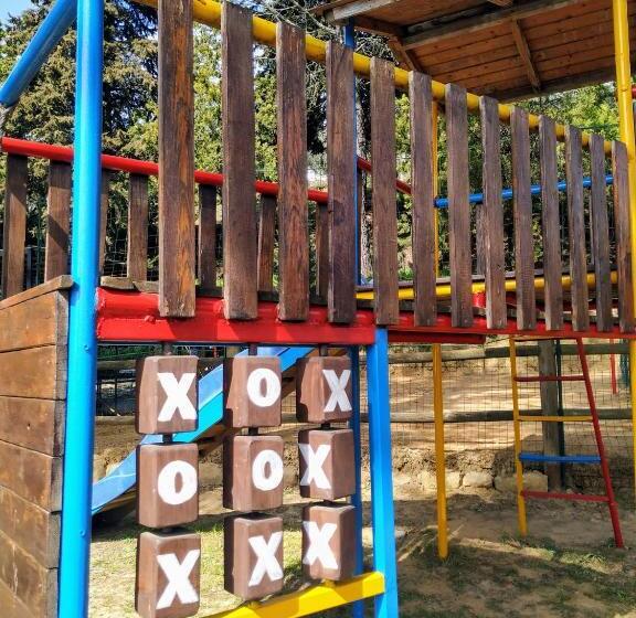 ホテル Agriturismo Vernianello