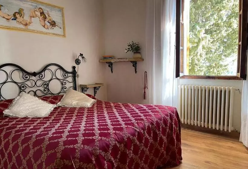 ホテル Agriturismo Vernianello