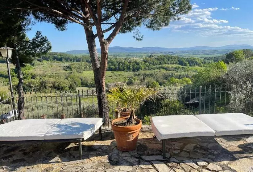 ホテル Agriturismo Vernianello