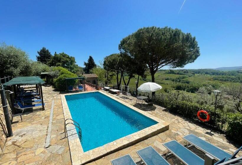 ホテル Agriturismo Vernianello