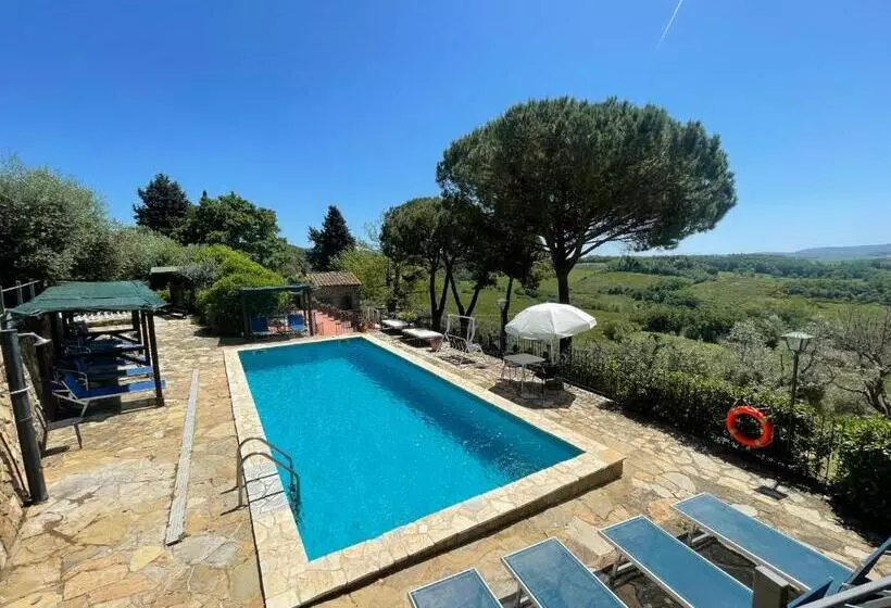 ホテル Agriturismo Vernianello