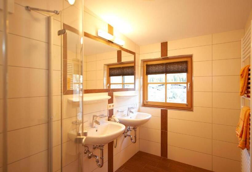 هتل Bauernhof Vorderklinglhub