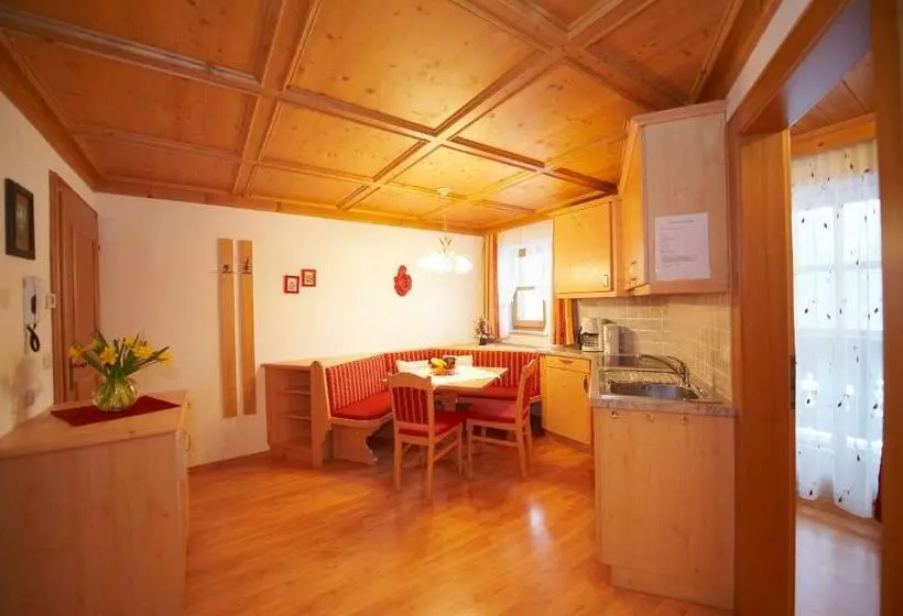 هتل Pension Hedegghof