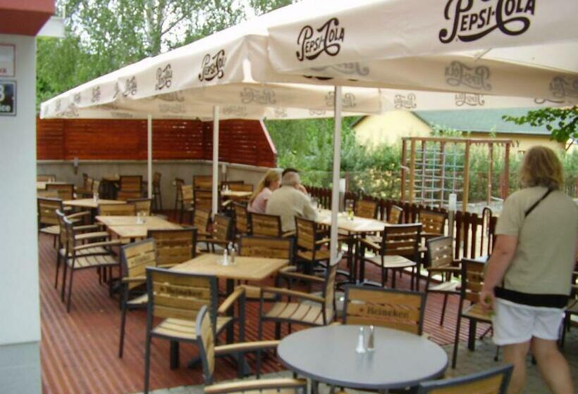 Linden Restaurant And Pension