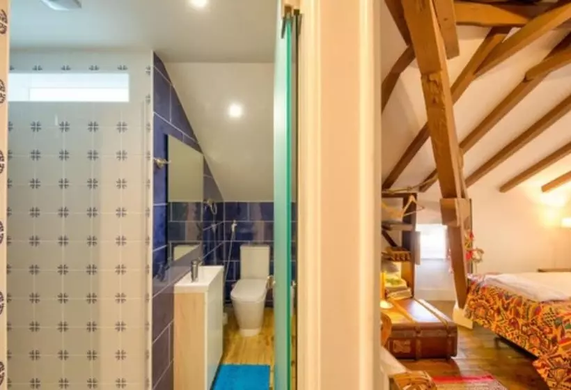 پانسیون Adore Portugal Coimbra Guest House