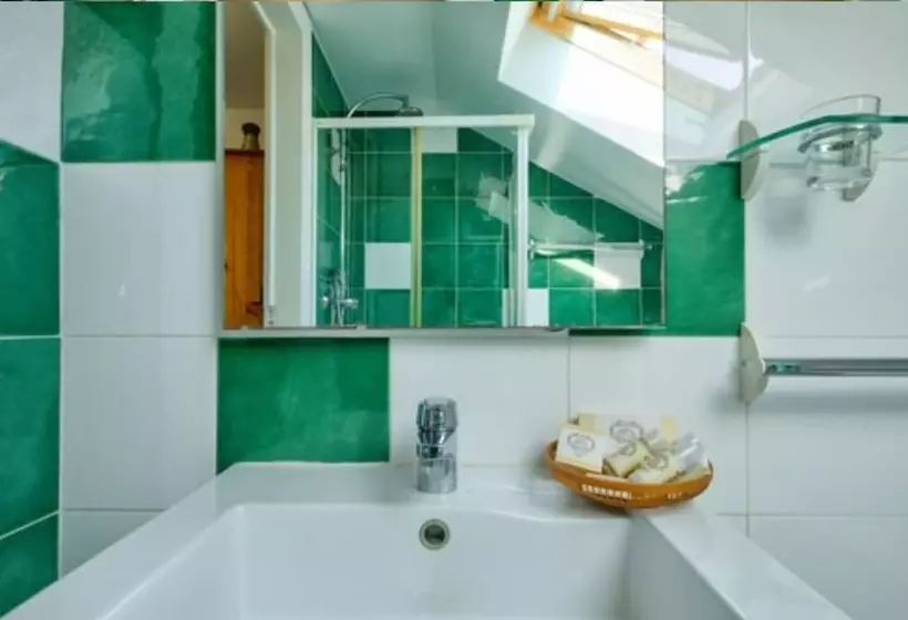 پانسیون Adore Portugal Coimbra Guest House