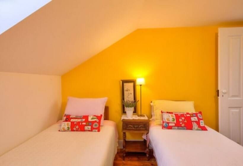 بنسيون Adore Portugal Coimbra Guest House