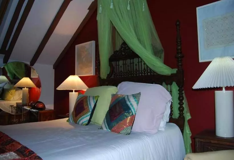 پانسیون Adore Portugal Coimbra Guest House