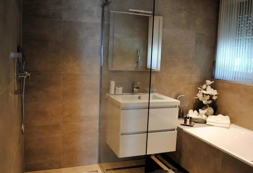 Majatalo Elegance Hamont