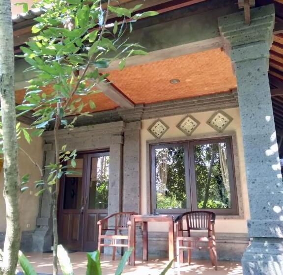 Prasanti Bed & Breakfast