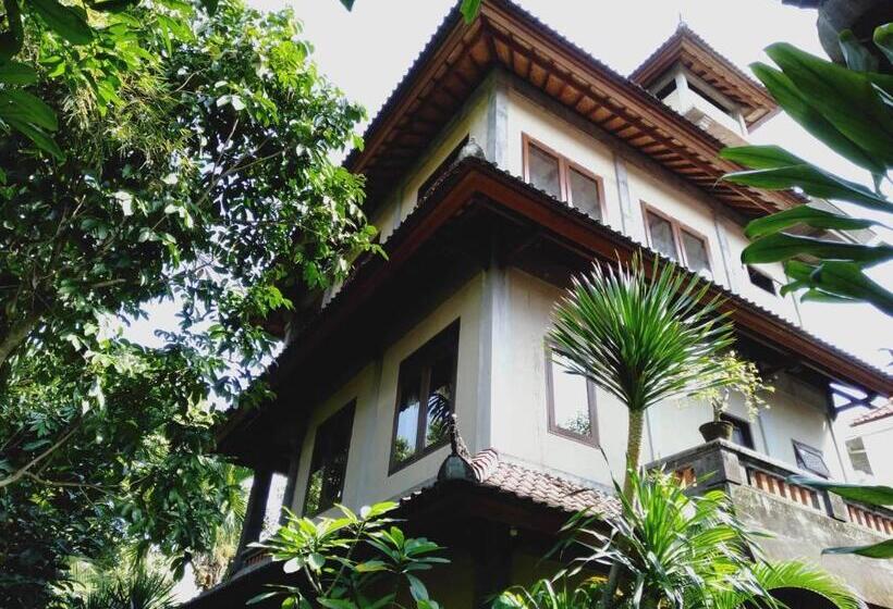 Prasanti Bed & Breakfast