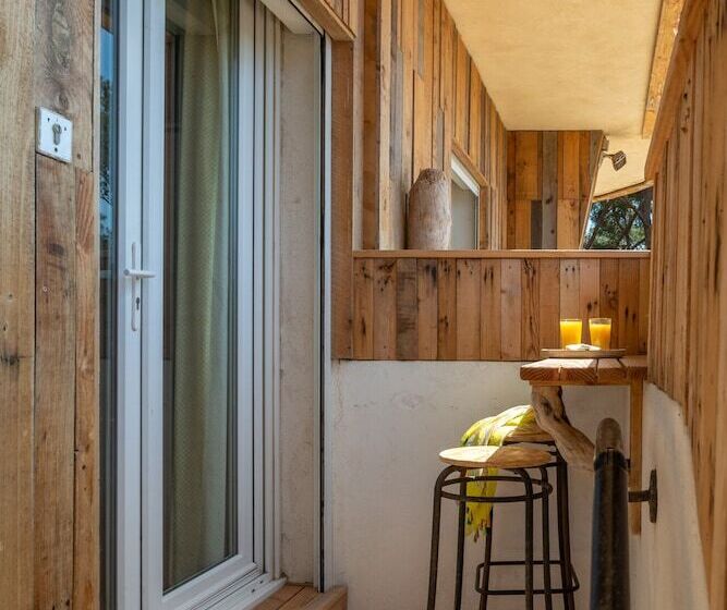 Hôtel Almanarre Plage   Hôtel Eco Responsable Face à La Mer