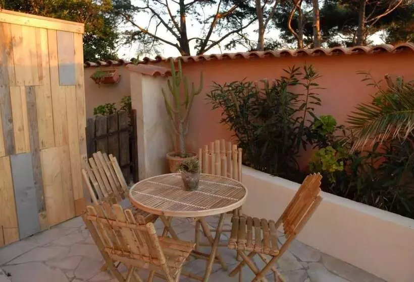 Hôtel Almanarre Plage   Hôtel Eco Responsable Face à La Mer